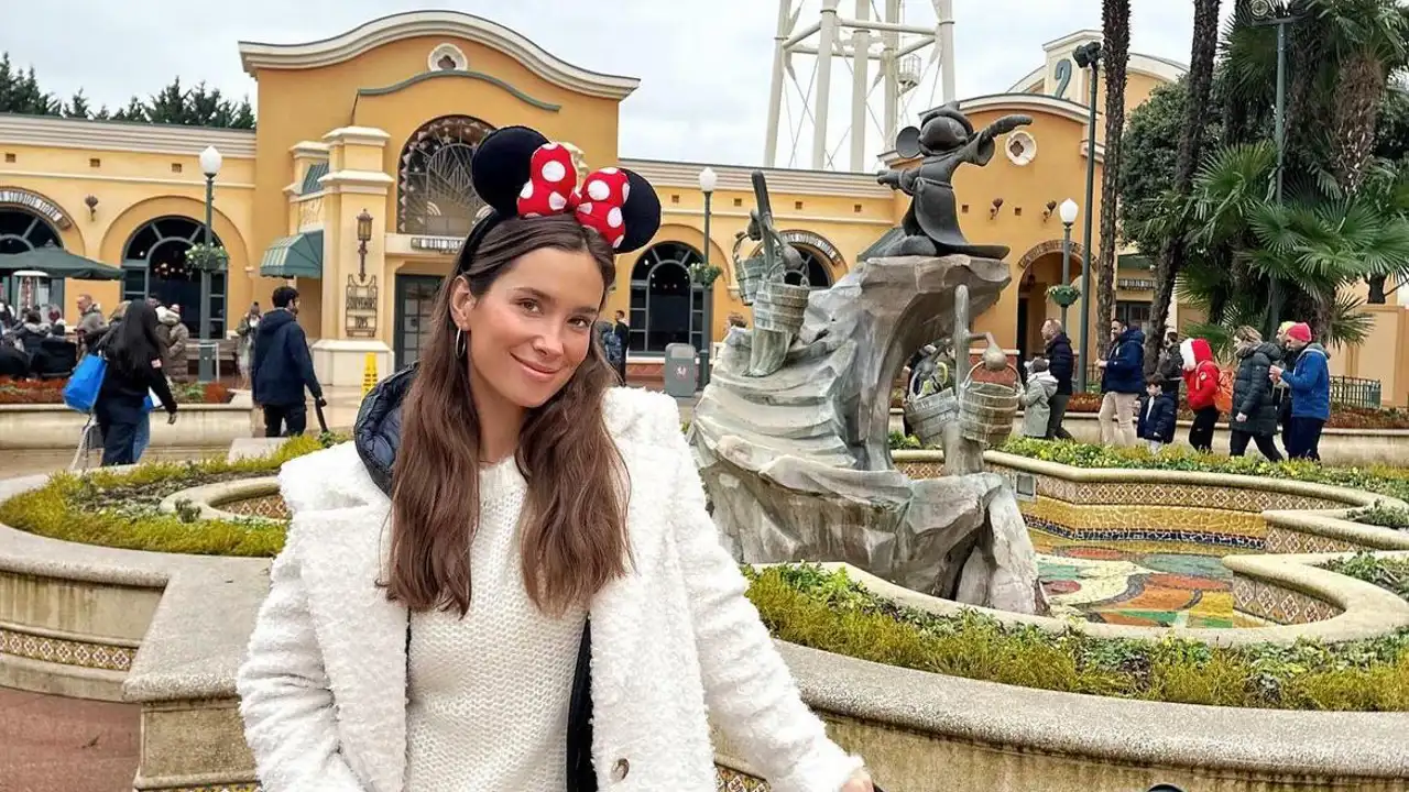 María Pombo en Disneyland París