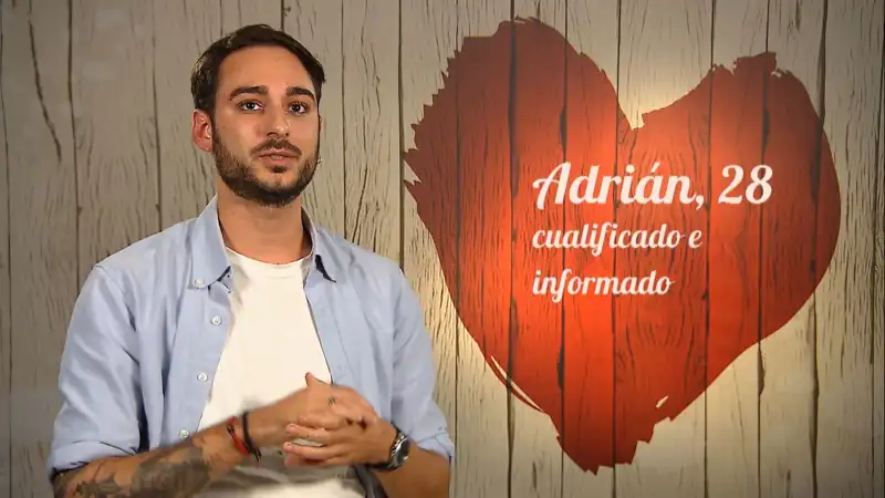 El joven que ha reprochado a Carlos Sobera su comentario en 'First Dates'