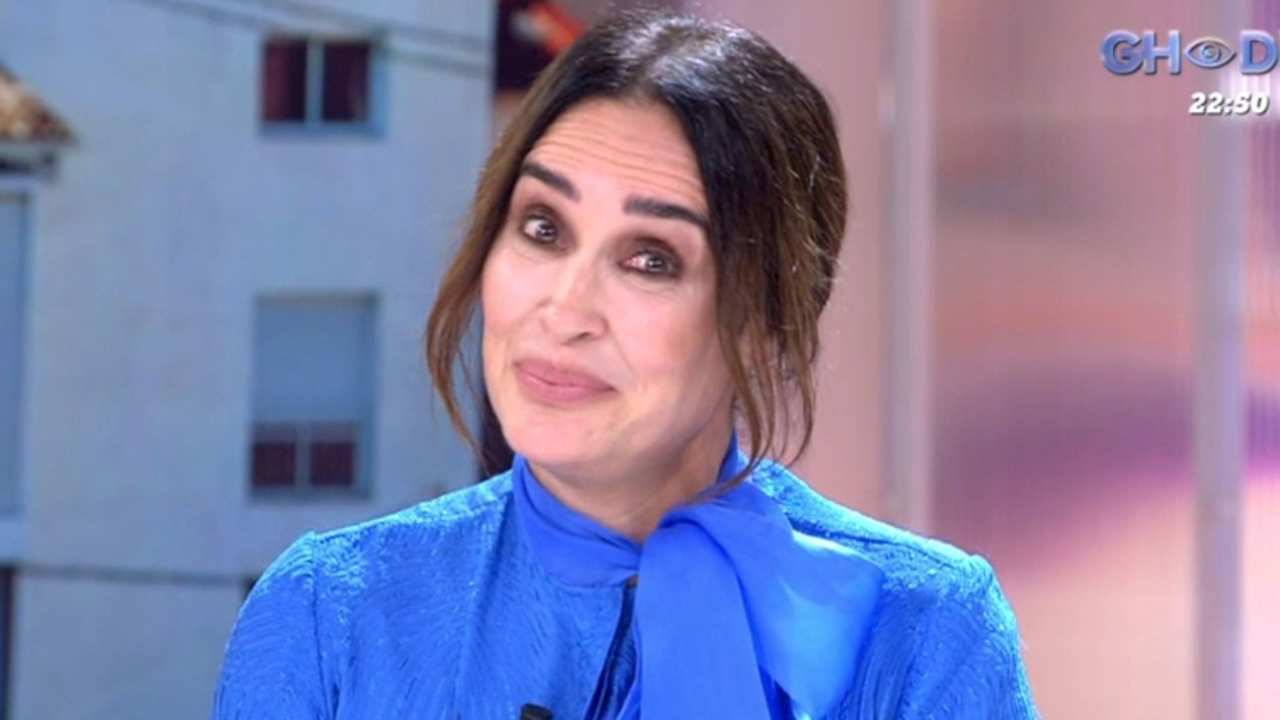 Vicky Martín Berrocal confirma en directo su relación con Enrique Solís. 