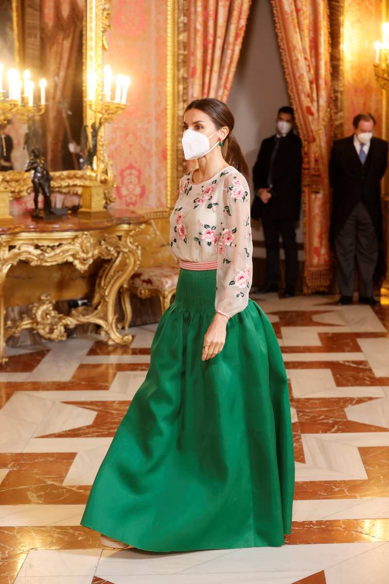 La Reina Letizia con un vestido de Valentino de la Reina Sofía