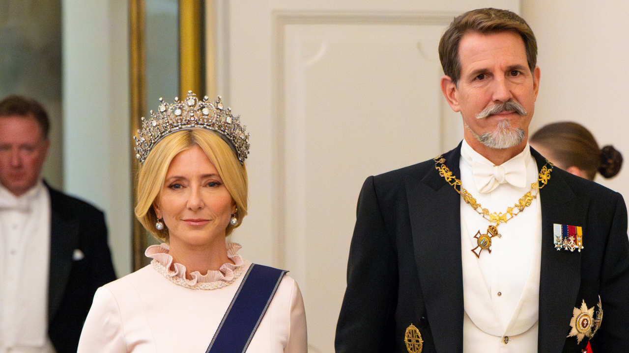  Así viven Marie-Chantal y Pablo de Grecia (nuevo jefe de la casa real griega)