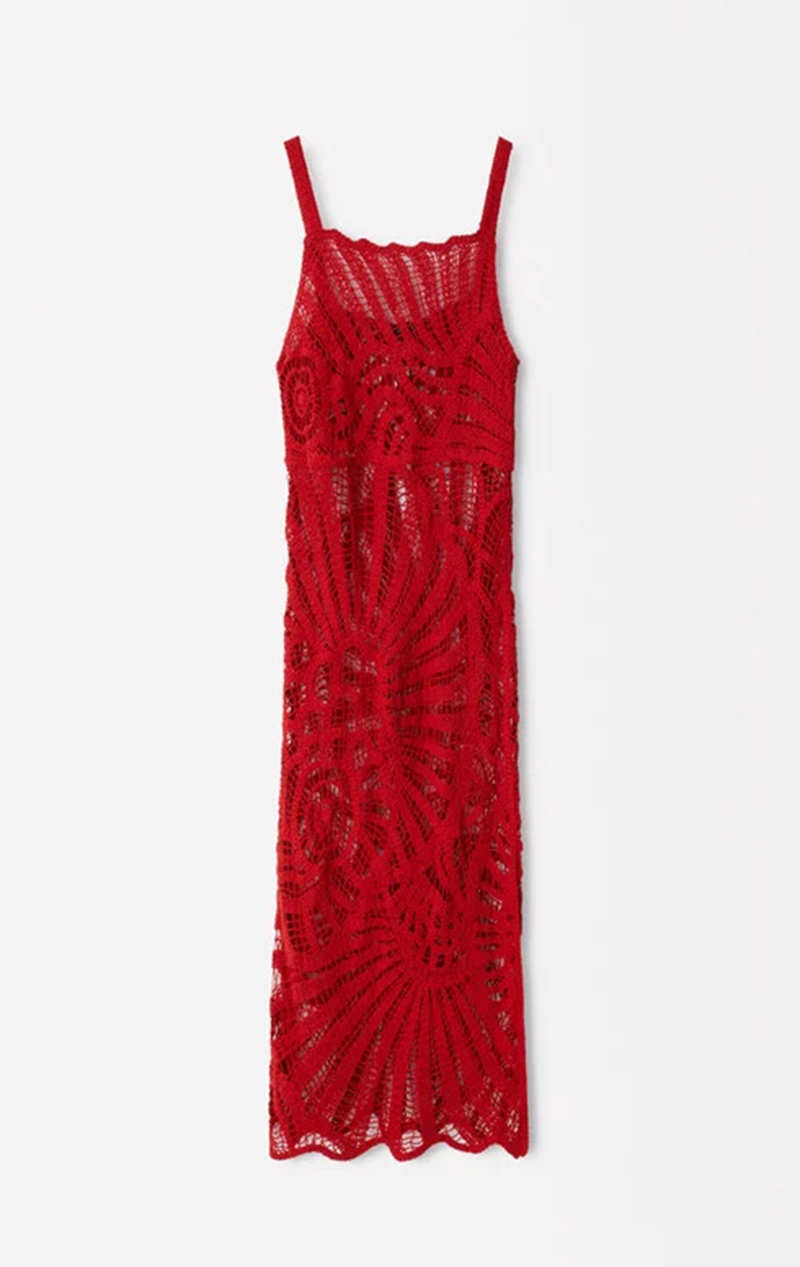 Vestido crochet rojo de Parfois 39,99 euros 