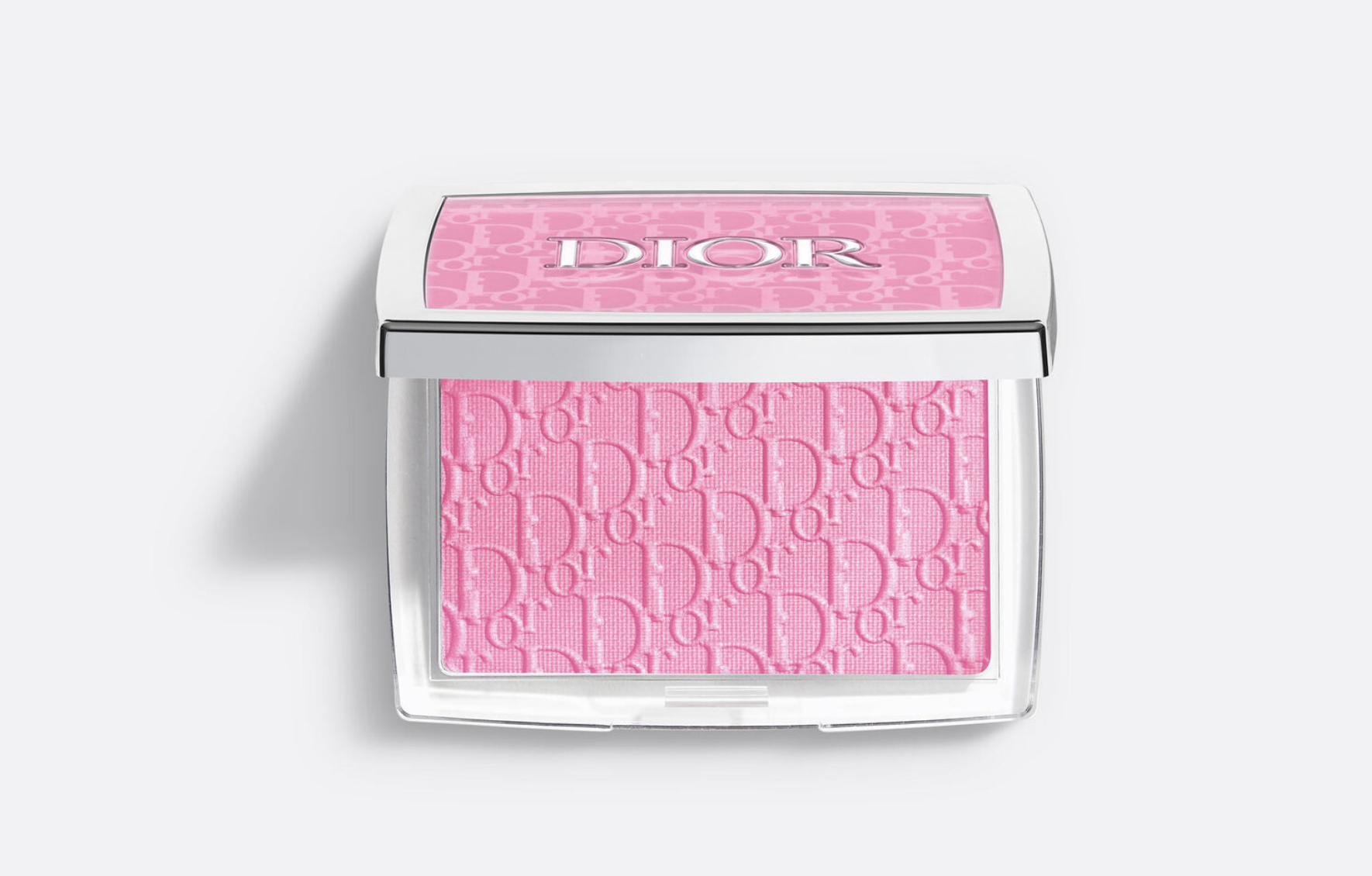 Este colorete de Dior será el que necesitas para lograr un maquillaje de efecto buena cara