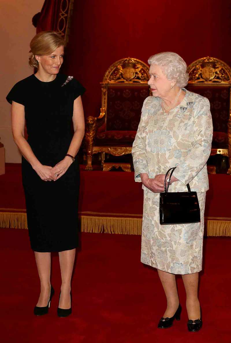 Reina Isabel II y Sophie de Edimburgo