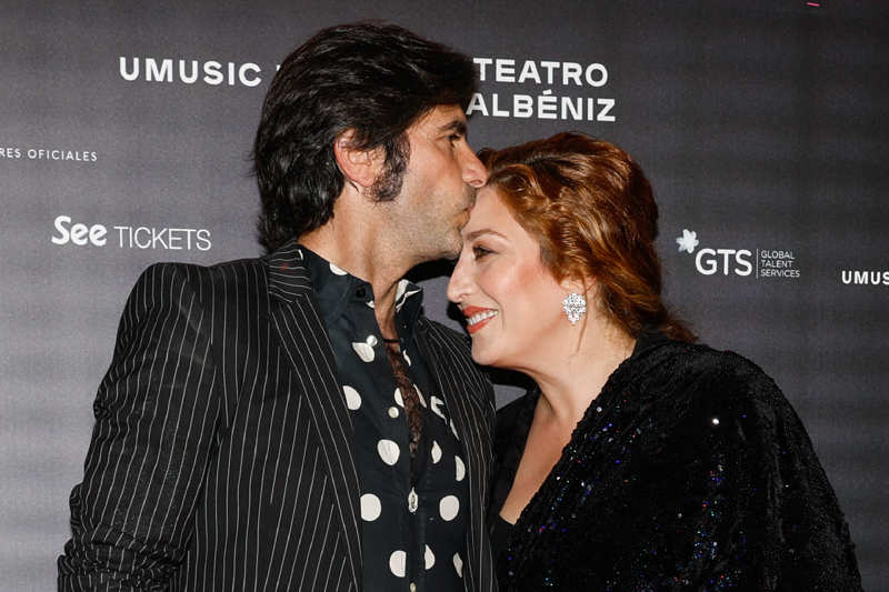 Estrella Morente y su marido, Javier Conde. 