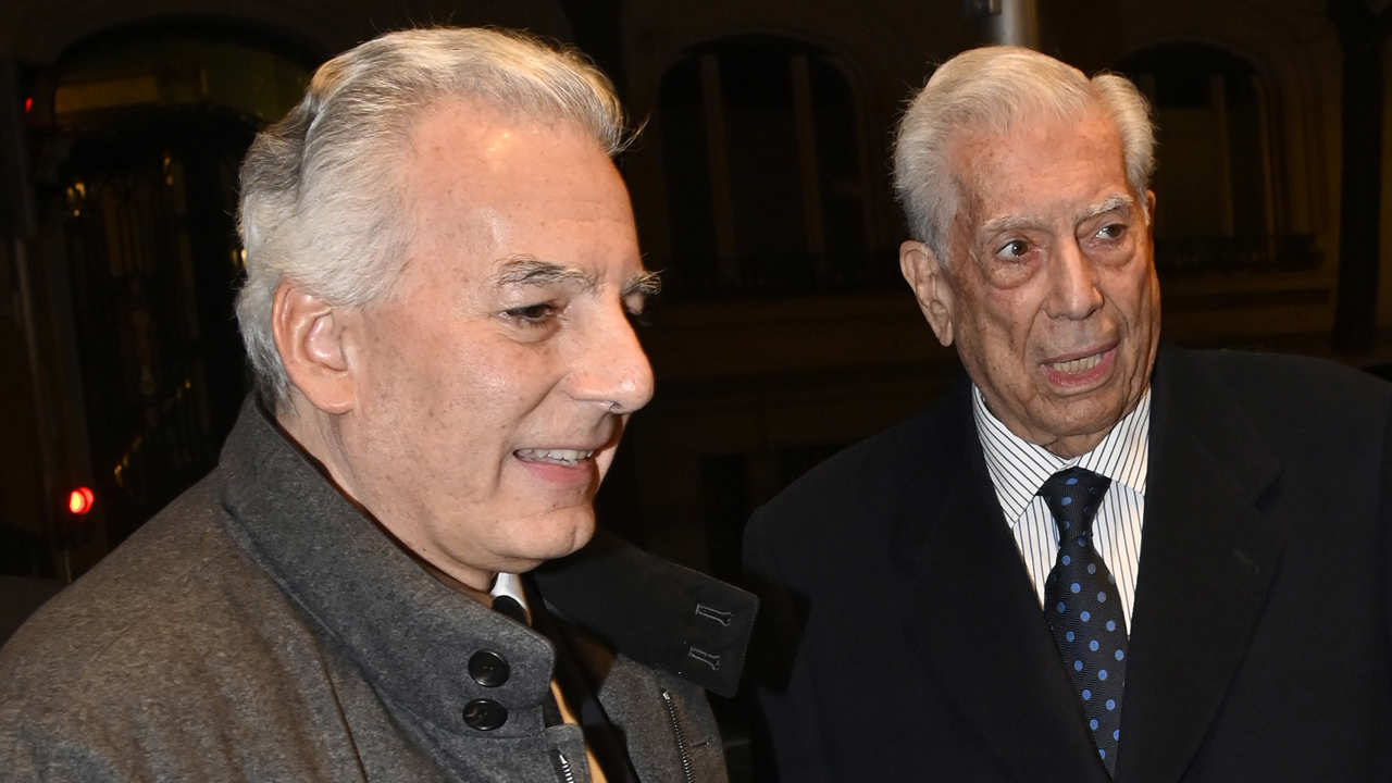 El hijo de Mario Vargas Llosa destapa toda la verdad de su hospitalización