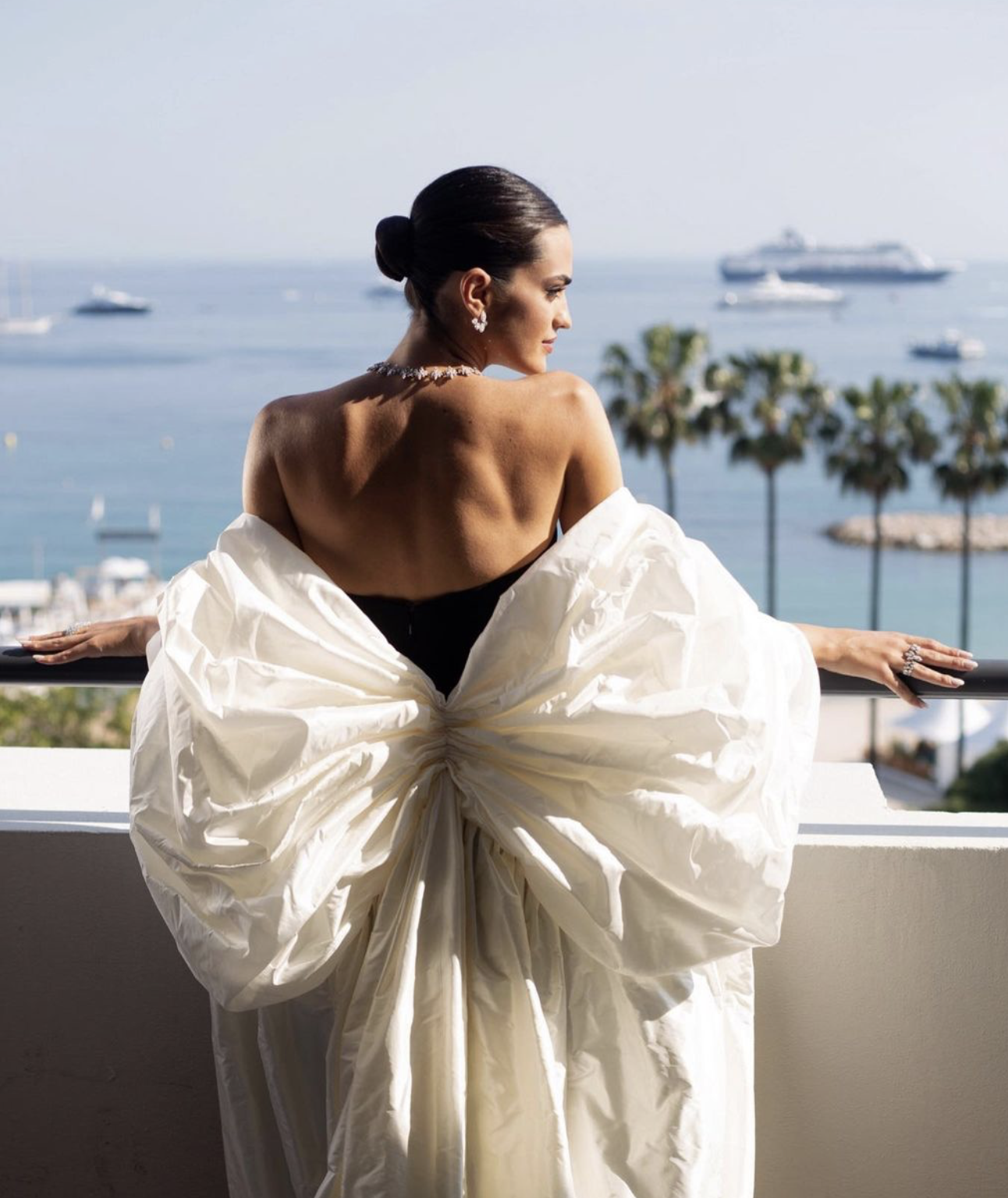 Marta Lozano acudió al festival de cine de Cannes con un 'clean look' protagonizado por un mono bajo de bailarina
