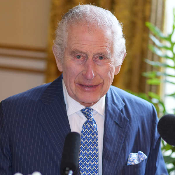 El Rey Carlos menciona el momento “de necesidad” de la Familia Real tras el anuncio de cáncer de Kate Middleton