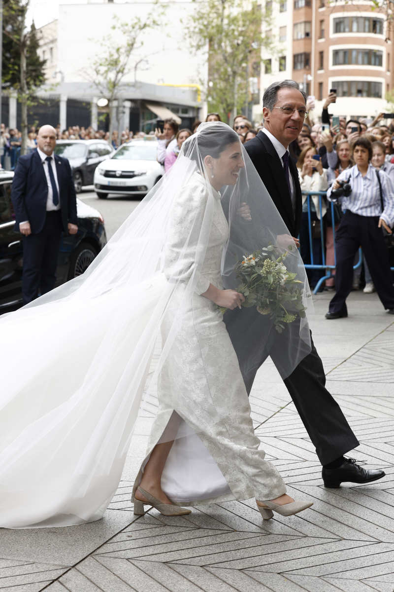 El espectacular vestido de novia Teresa Urquijo 