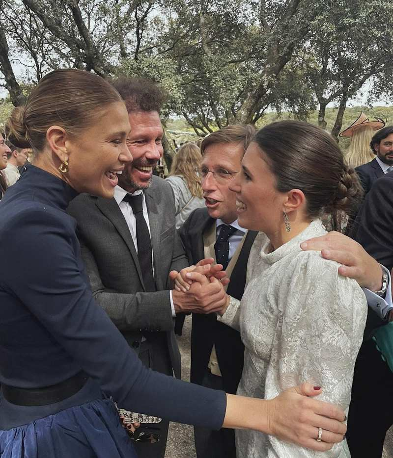 Carla Pereyra y El Cholo junto a Almeida y Teresa Uquijo en su boda