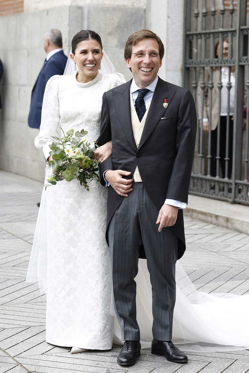 Teresa Urquijo y José Luis Martínez-Almeida recién casados