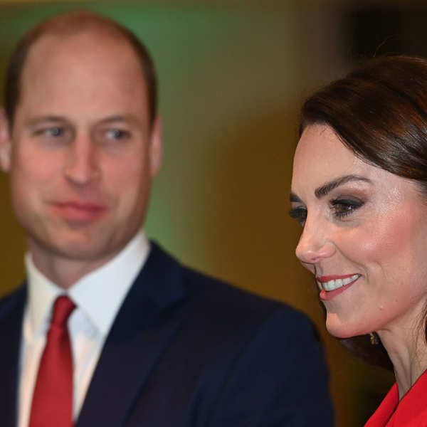El Príncipe Guillermo y Kate Middleton en un acto público