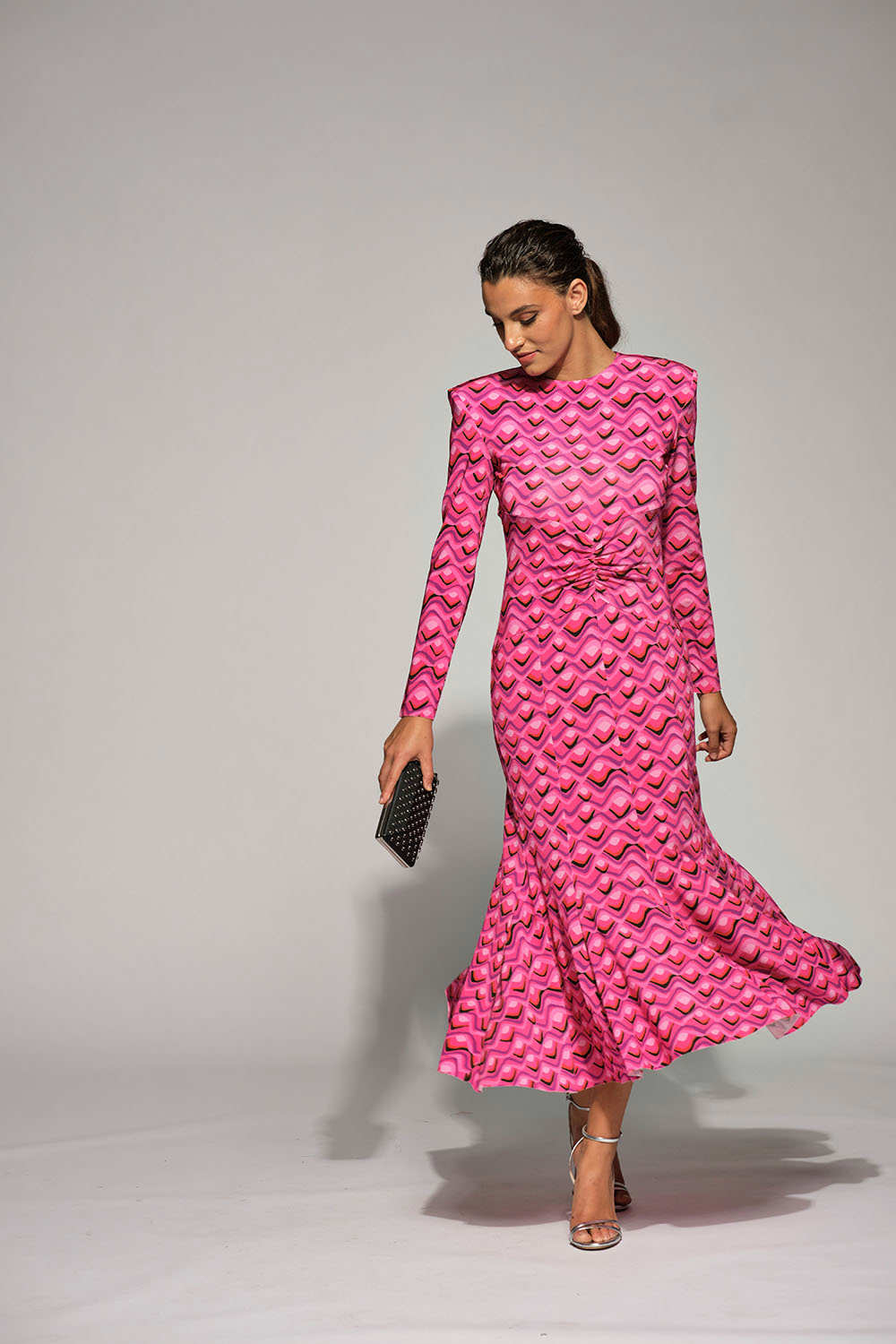 Vestido estampado rosa de Julio Reis 