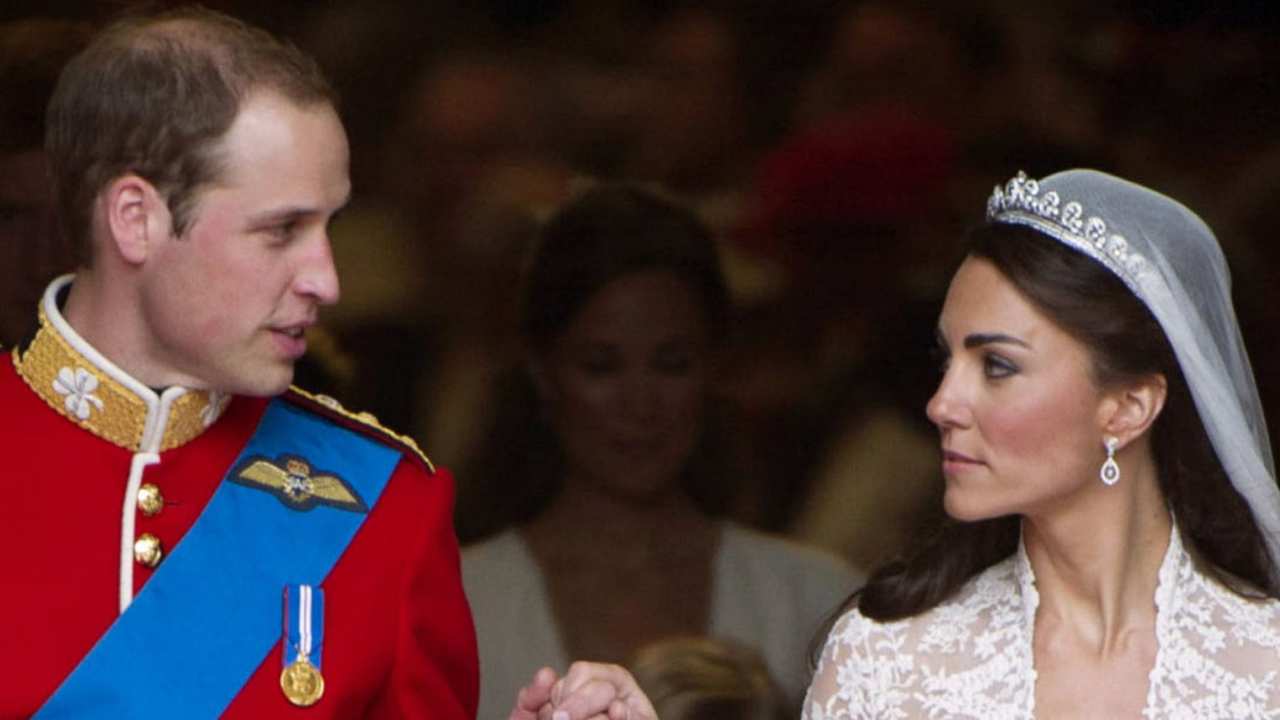 El gran error de protocolo en la boda del príncipe Guillermo y Kate Middleton que ha visto la luz 13 años después