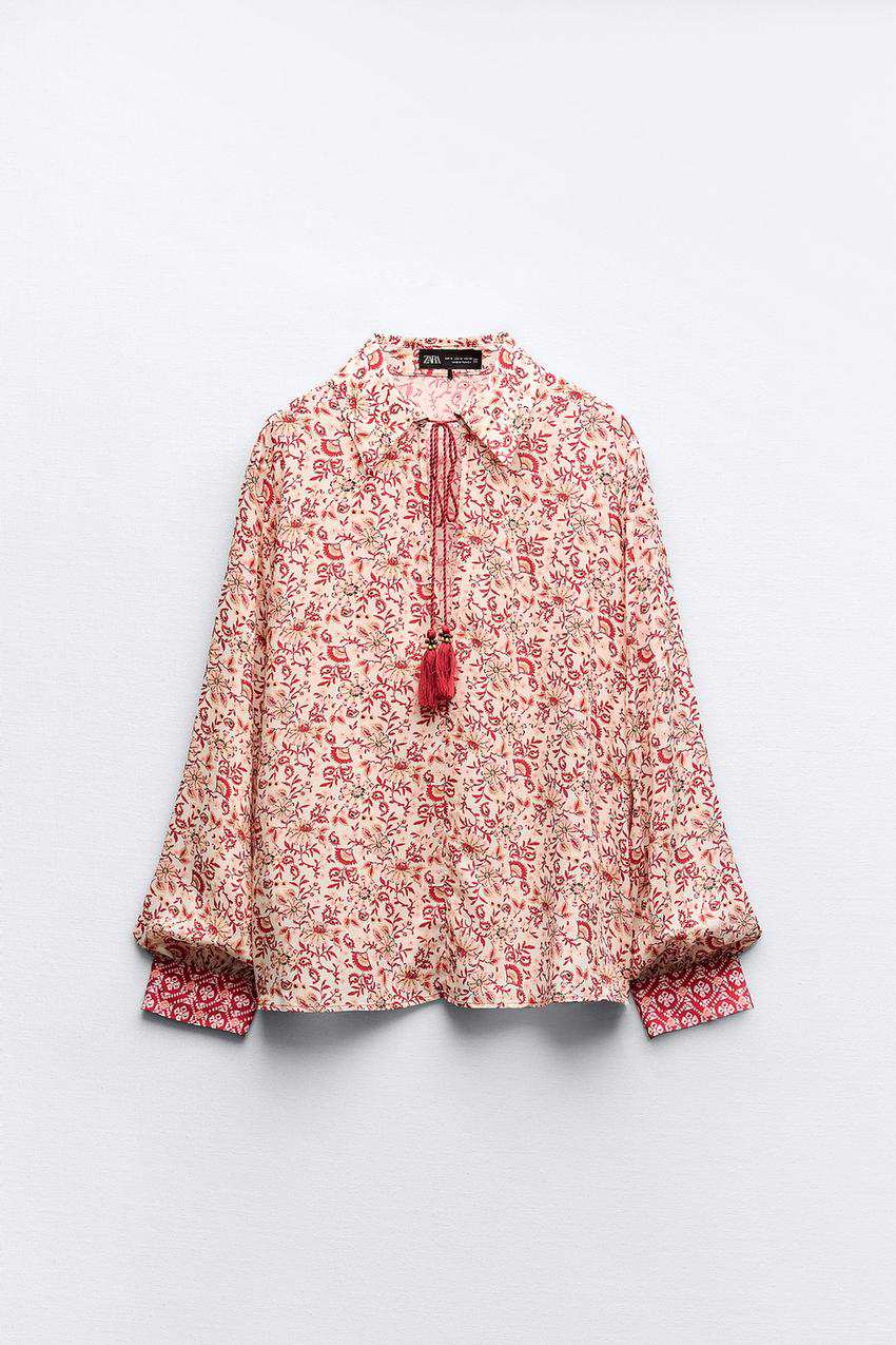 Blusa estampado floral de Zara 25,95 euros