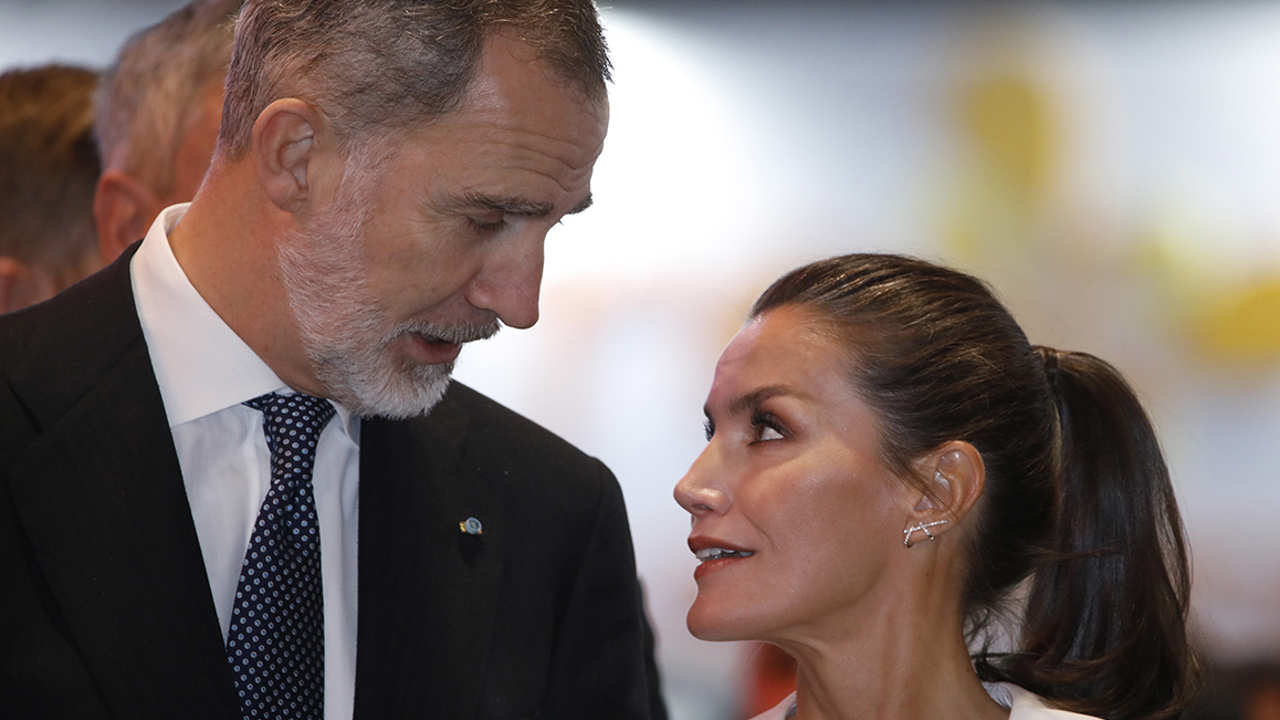 Los Reyes Felipe y Letizia románticos