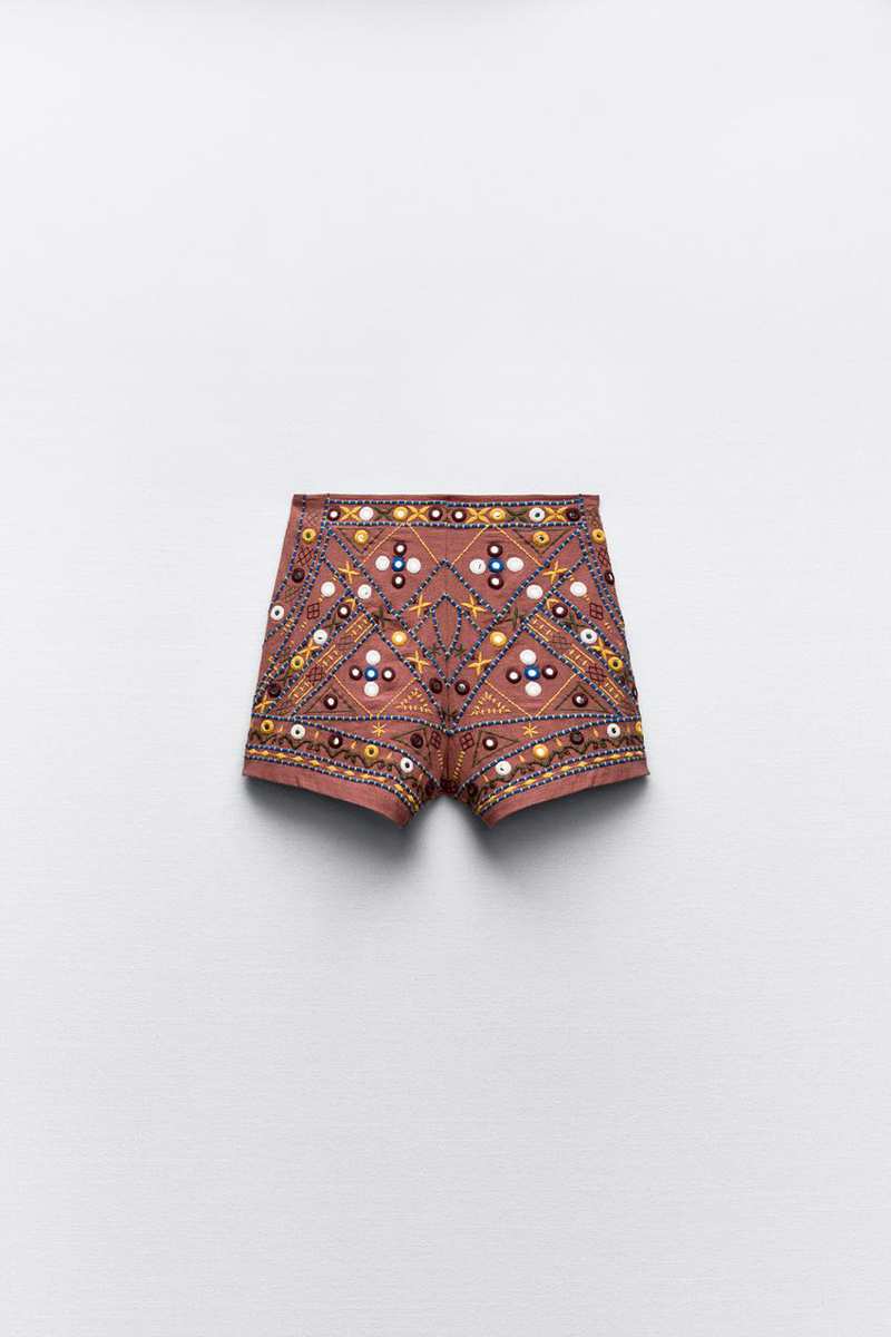 Shorts bordados de Zara 49,95 euros 