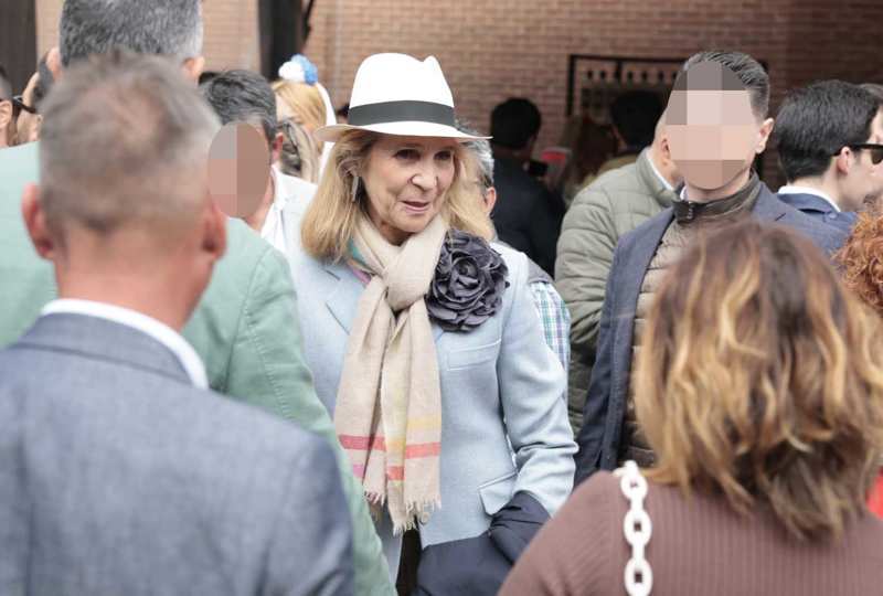 La Infanta Elena en Las Ventas. 