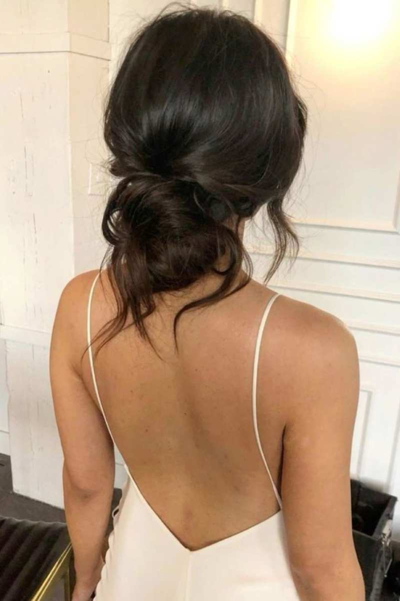 Recogido low bun