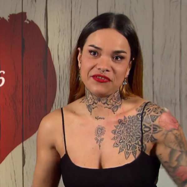 El 'zasca' de Carol de 'First Dates' a su cita:"No me gusta que estés buscando una relación"