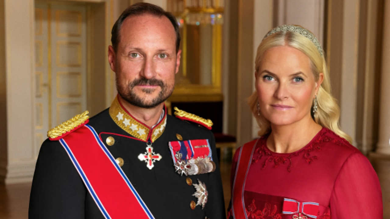 Haakon y Mette-Marit, en un retrato oficial. 