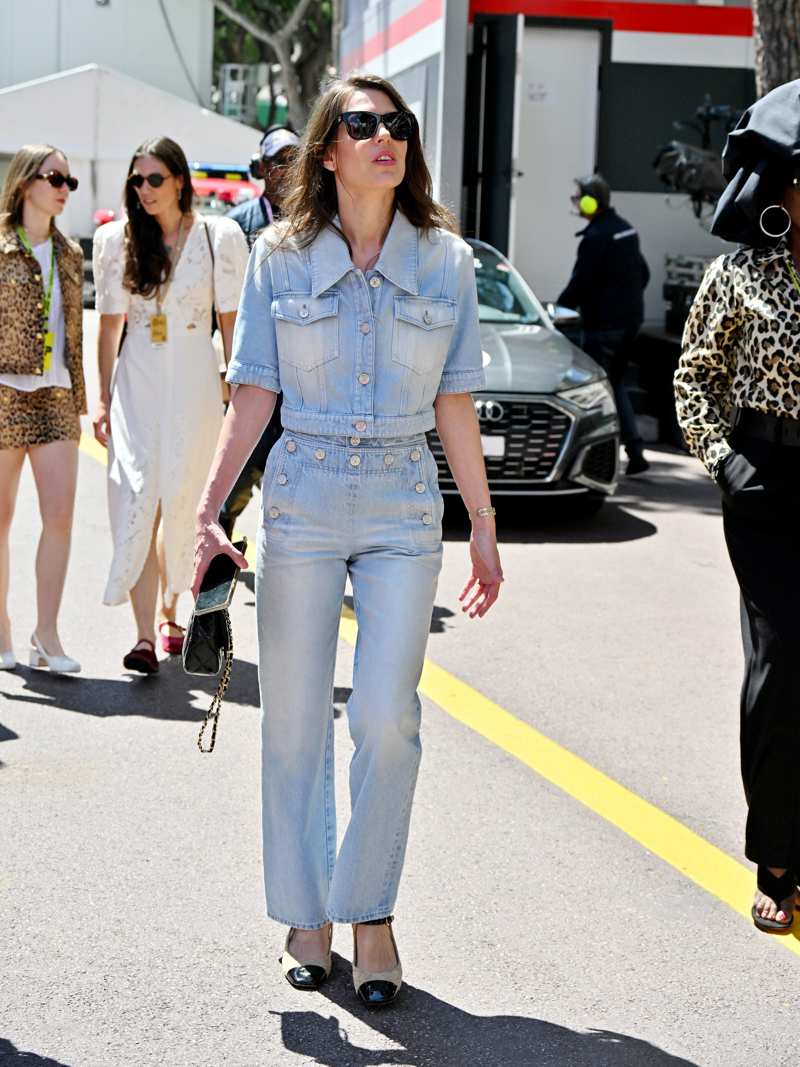 Carlota Casiraghi deslumbra con su 'todo al vaquero' de Chanel en el Gran Premio de Mónaco