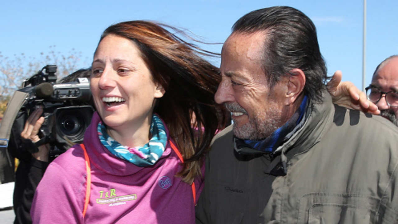 Elia, la hija de Julián Muñoz y Mayte Zaldívar, desvela la verdadera relación de su madre con Fernando Marcos
