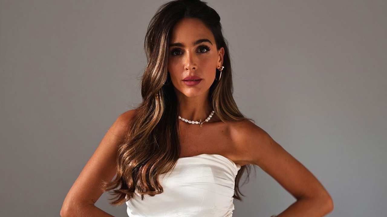 Rocío Osorno tiene el look súper fresquito y elegante para triunfar en verano formado por prendas de H&M y Zara