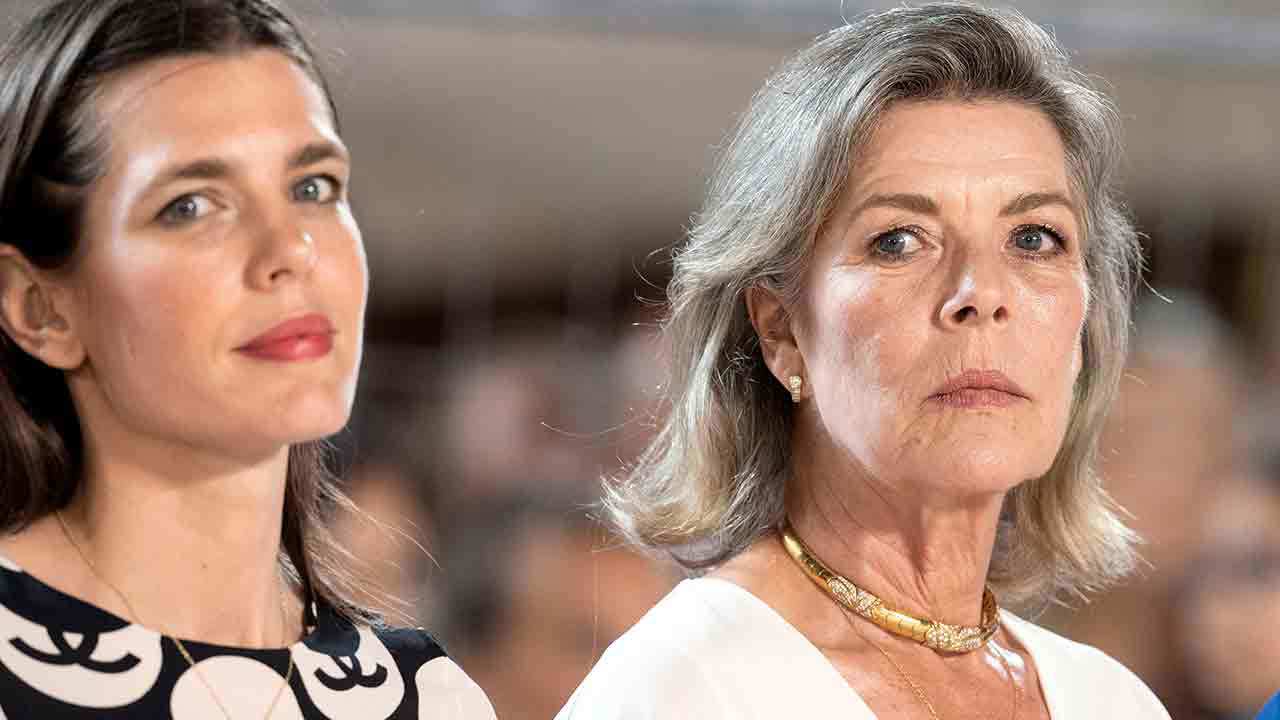 Carlota Casiraghi y Carolina de Mónaco