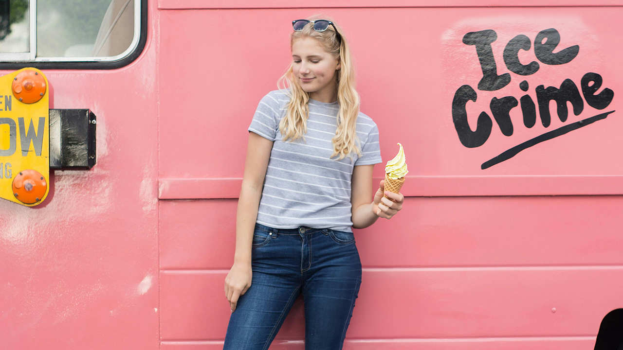 Los helados de bajo índice glucémico y proteínas que debes fichar este verano para conseguir un vientre plano 