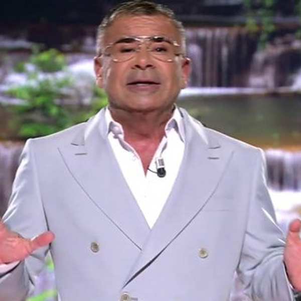 Jorge Javier Vázquez no da crédito al ver el nuevo look de Arkano en 'Supervivientes'