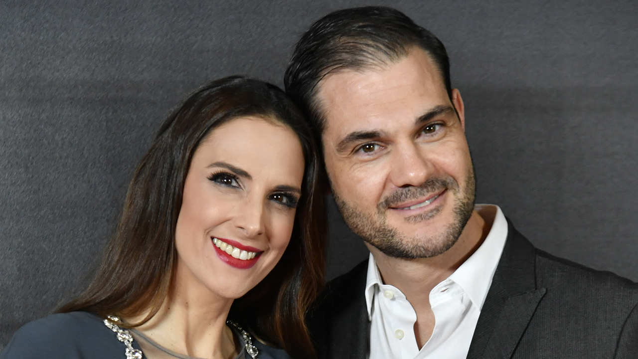 El novio de Nuria Fergó reaparece en la UCI y desvela el motivo de su repentino ingreso