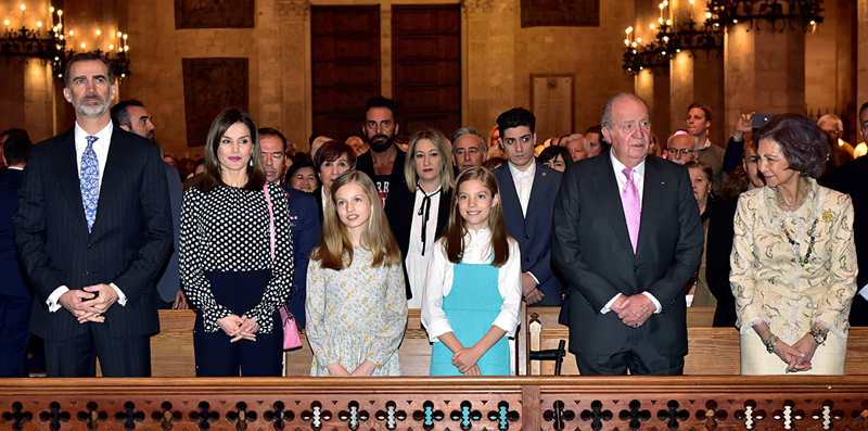 La Familia Real española en la Misa de Pascua de Palma en 2018