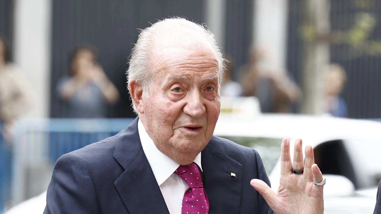 El Rey Juan Carlos y su ¿retoque estético?