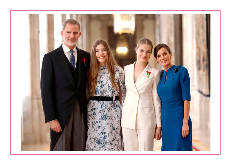 La familia real al completo en la jura de la Constitución de la princesa Leonor