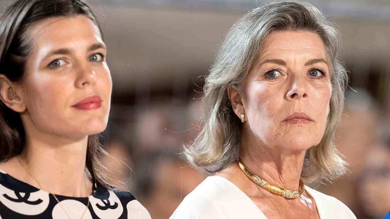 Una experta real desvela cómo es la compleja relación de Carolina de Mónaco con su hija, Carlota Casiraghi 