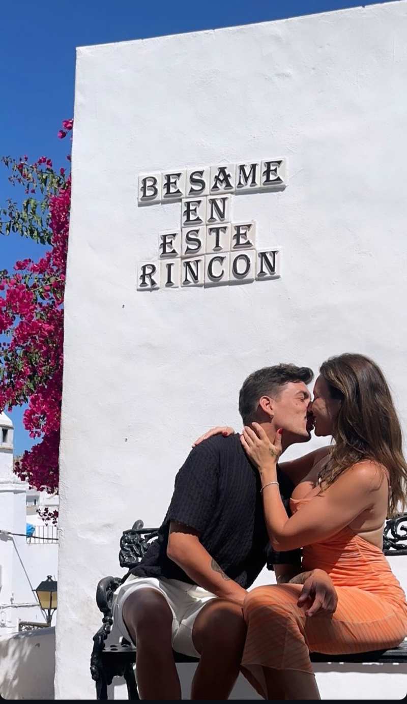 Las románticas vacaciones de Jessica Bueno y Luitingo