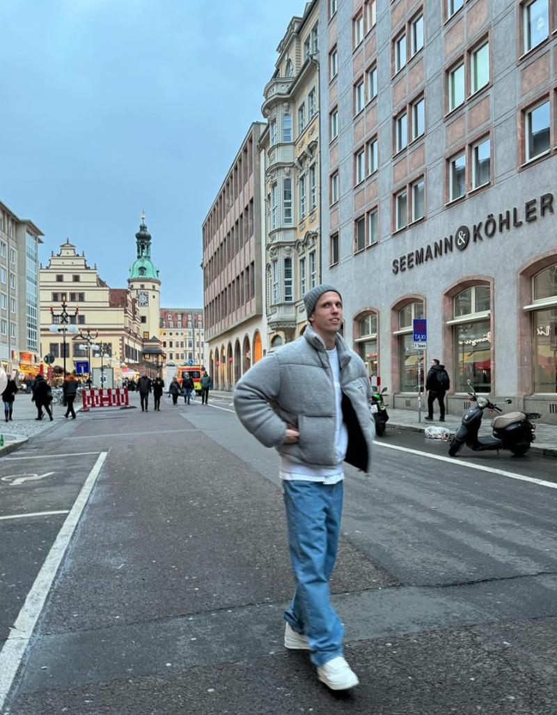 Dani Olmo en Alemania