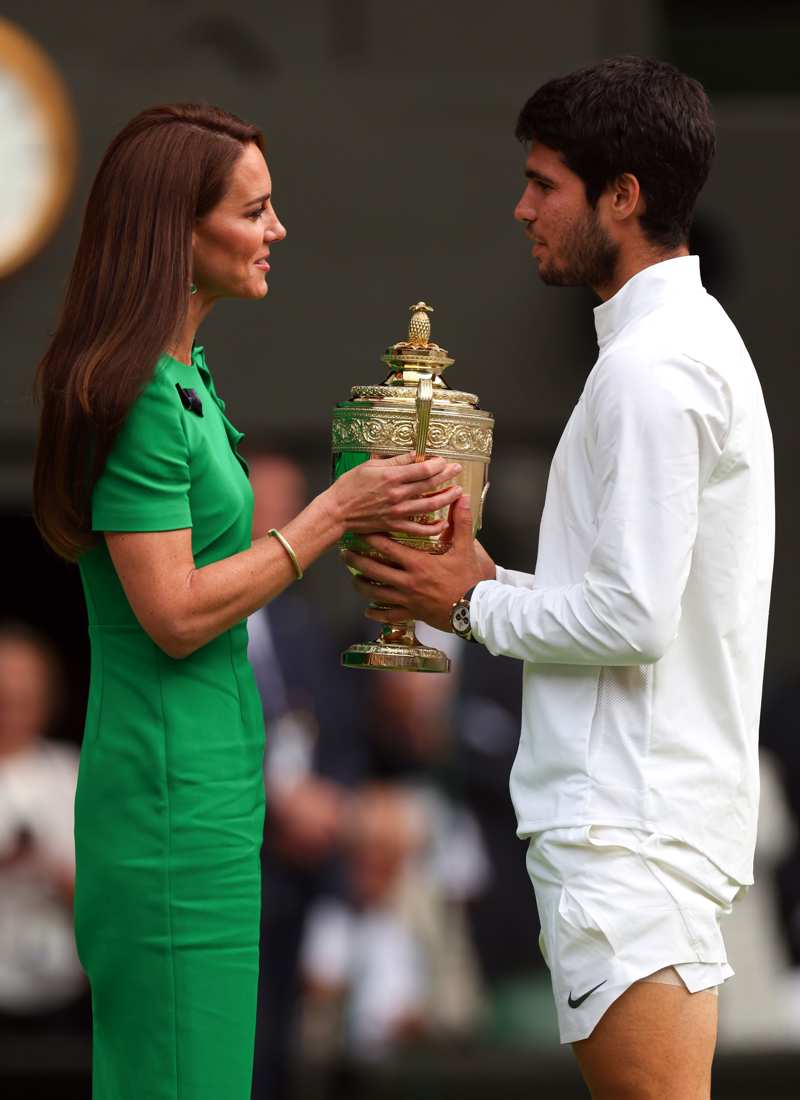 Kate Middleton con el jugador Carlos Alcaraz en el anterior torneo de 2023