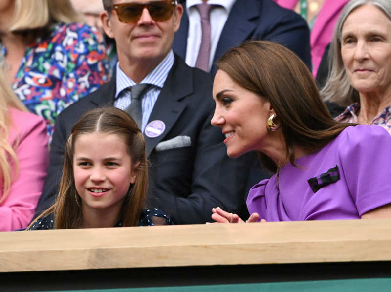 Kate Middleton y la Princesa Charlotte. 