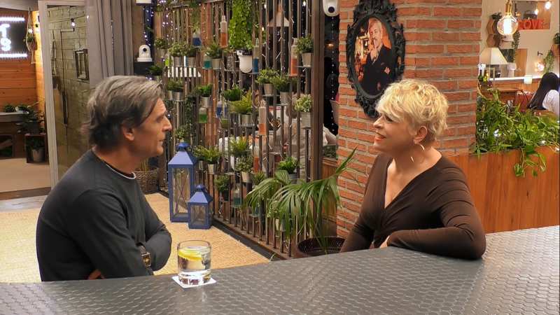 Claudia y Alberto en su cita de 'First Dates'