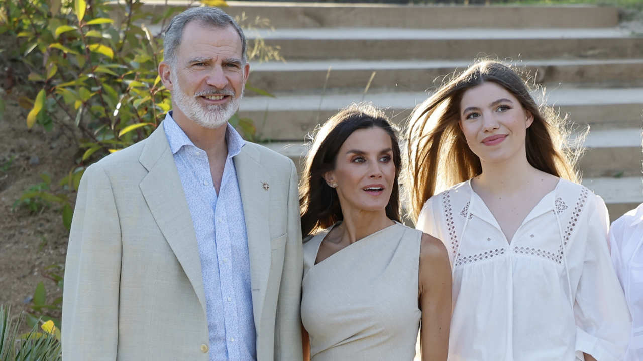 Felipe VI y Letizia toman una firme decisión que marca para siempre el futuro de la Infanta Sofía