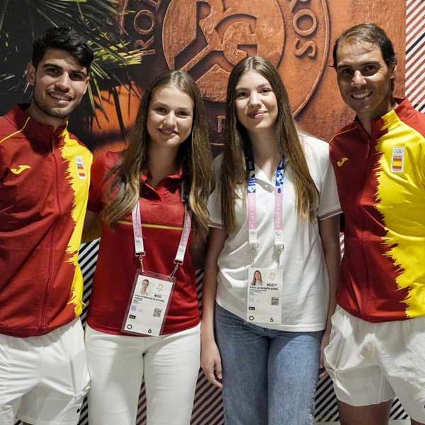 Leonor y Sofía con Nadal y Alcaraz en los Juegos Olímpicos de París