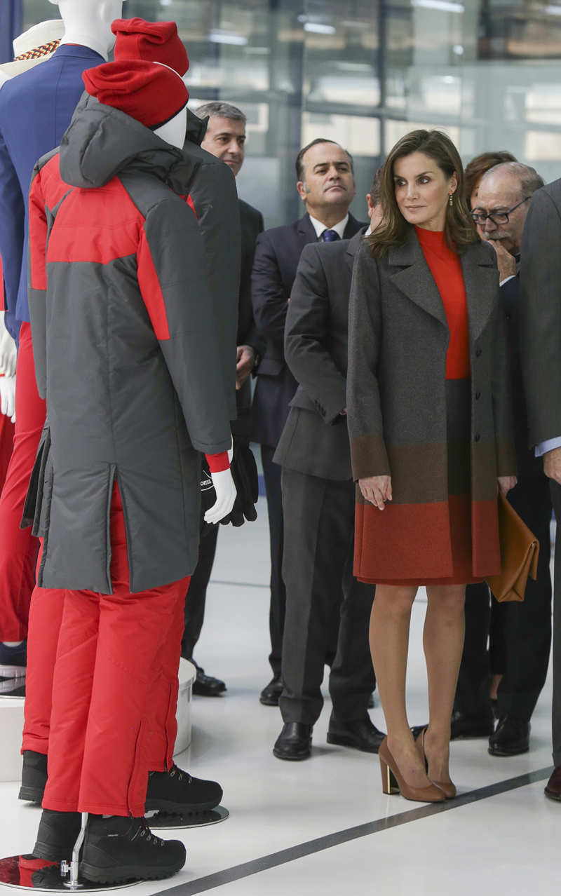 La Reina Letizia en su visita a la sede central de Joma en Portillo de Toledo