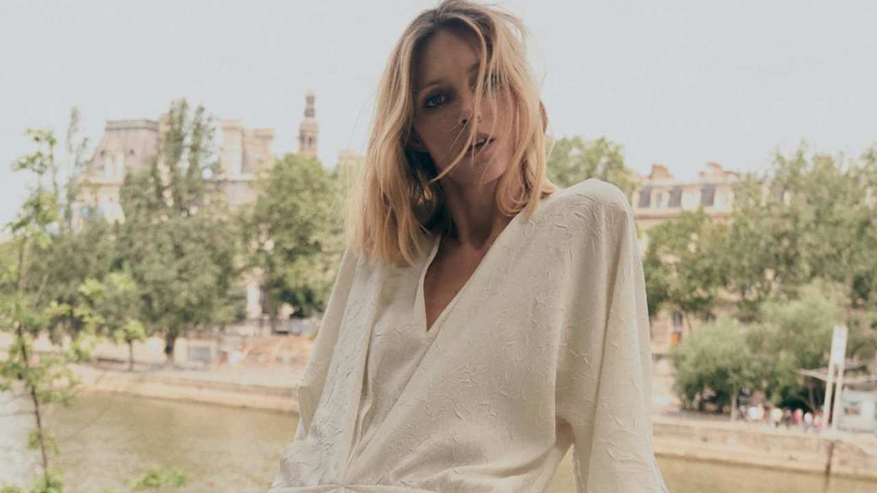 5 vestidos blancos de Zara que son pura tendencia, muy versátiles y te harán brillar todos los veranos