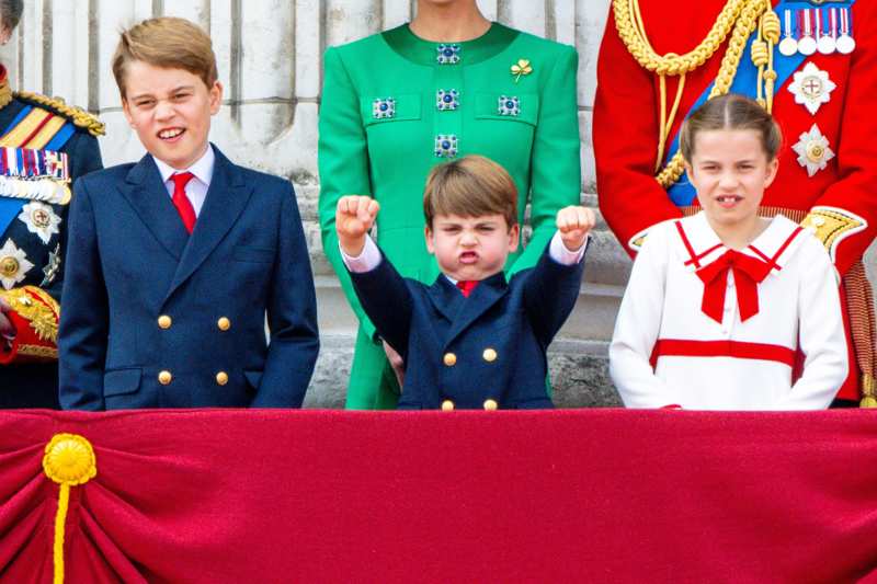 Louis haciendo un divertido gesto durante el desfile Trooping The Colour del año pasado