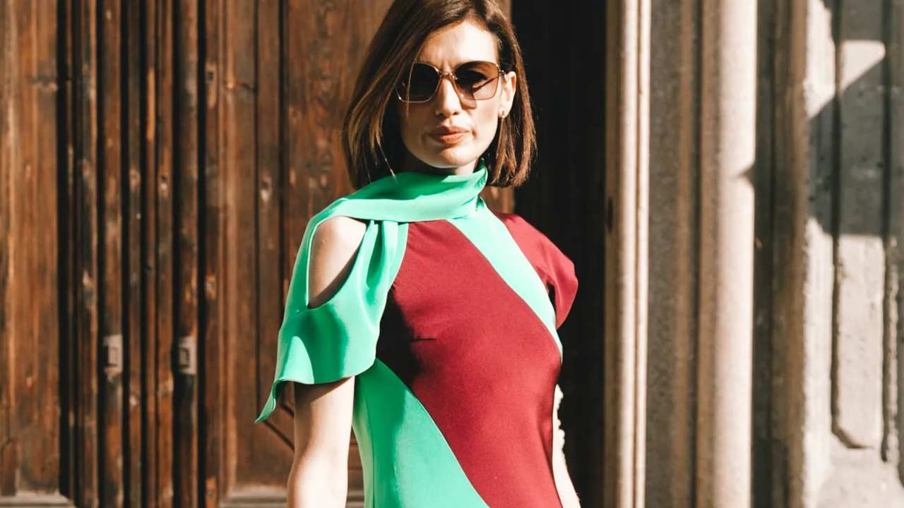 7 vestidos de invitada que puedes comprar en Zara (por menos de 50 euros) y que parecen sacados de una boutique de lujo de París