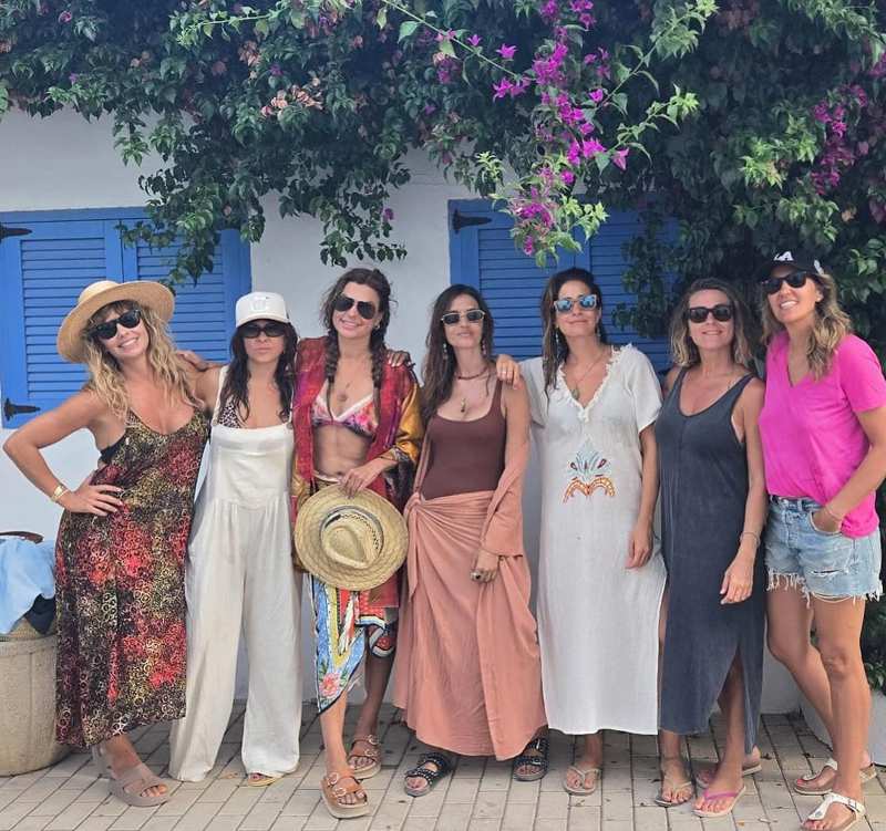 Sara Carbonero y su pandilla de amigas en Almería