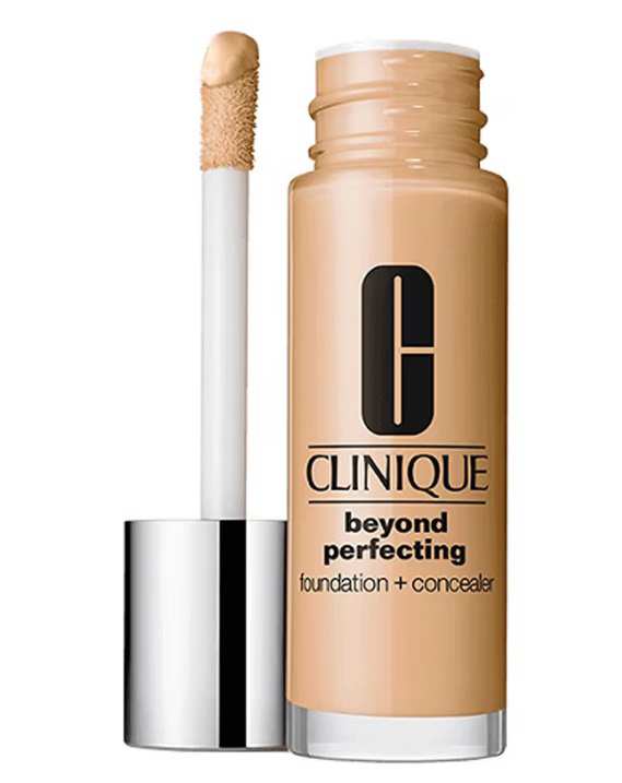 Maquillaje + Corrector Larga Duración Beyond Perfecting, de Clinique.