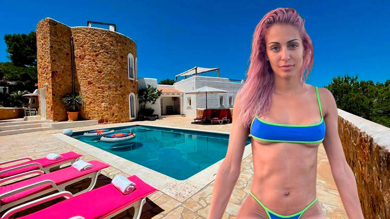 Las exclusivas vacaciones de Hiba Abouk con sus hijos en Ibiza a 3.650 euros la noche